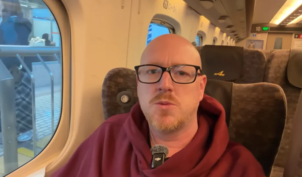Man races Japanese bullet train vs domestic flight to see which is quicker and the result is eye-opening
