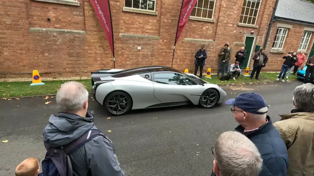 Jay-Kay-stuns-onlookers-with-his-incredibly-rare-hypercar