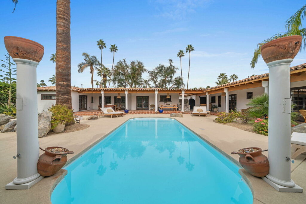 Jenson Button's California home in Palm Springs, swimming pool
