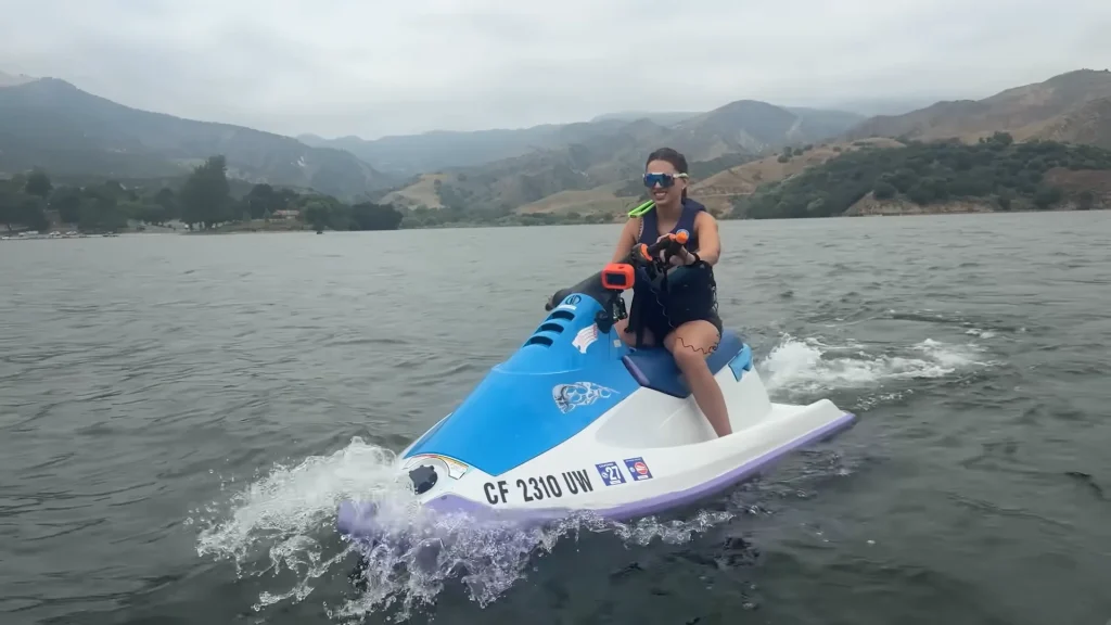 California woman compares a $500 jet ski to a $25,000 luxury one and delivers a very surprising verdict