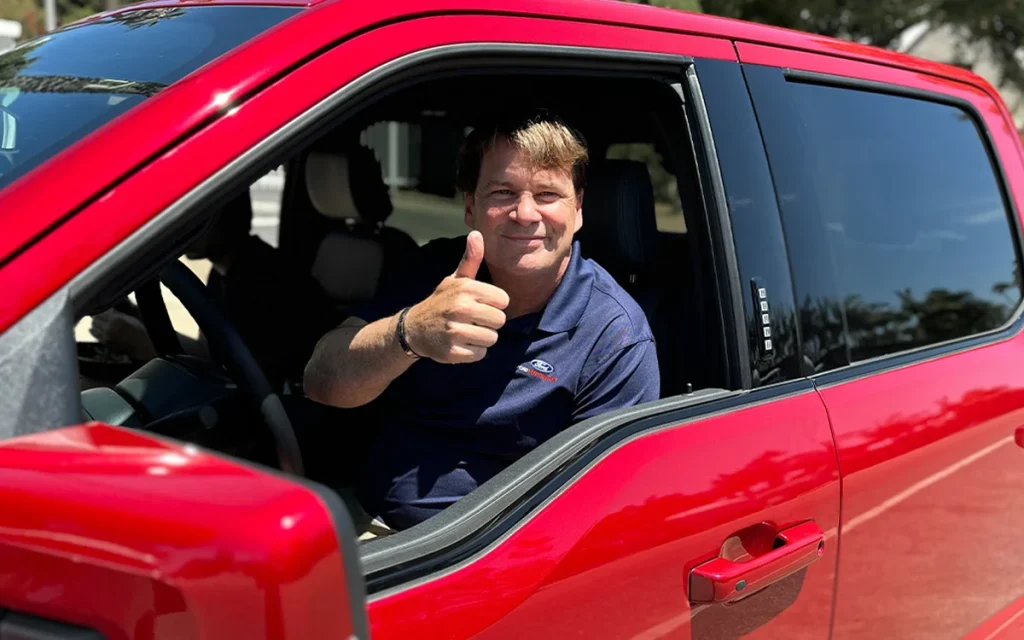 Despite trends increasing in the EV genre, the fully-electric Ford F-150 Lightning has been shelved, as the brand announces the return of a gas engine hybrid