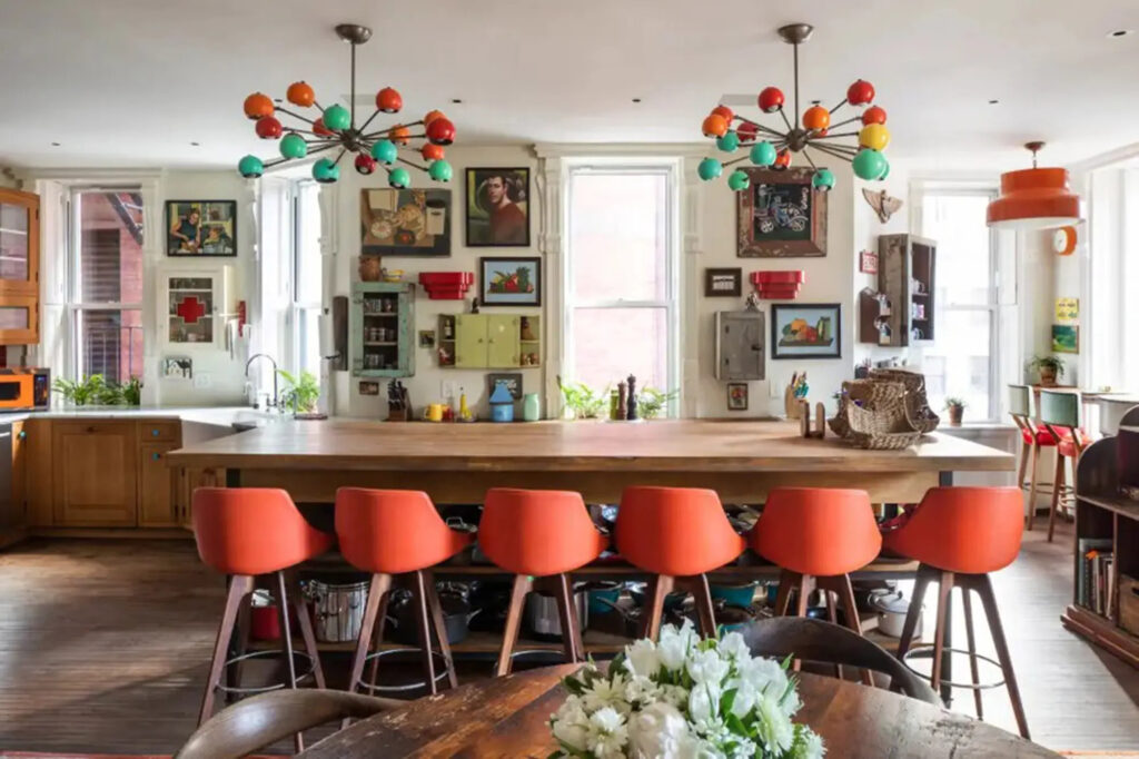 Jimmy Fallon's NYC house, dining room