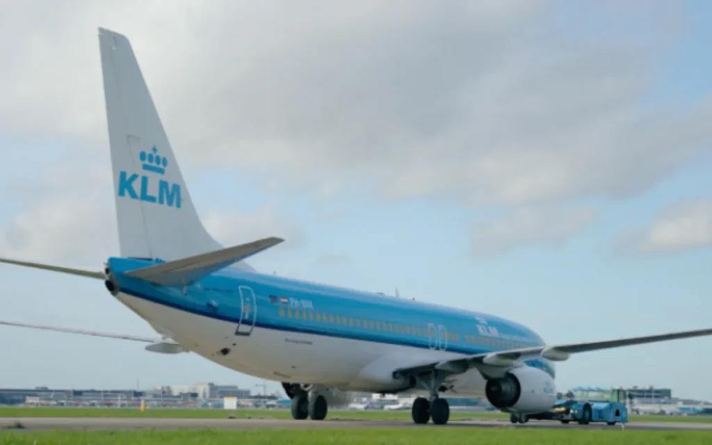 KLM Royal Dutch Airlines give emotional farewell to its first Boeing 737-800 as it's retired