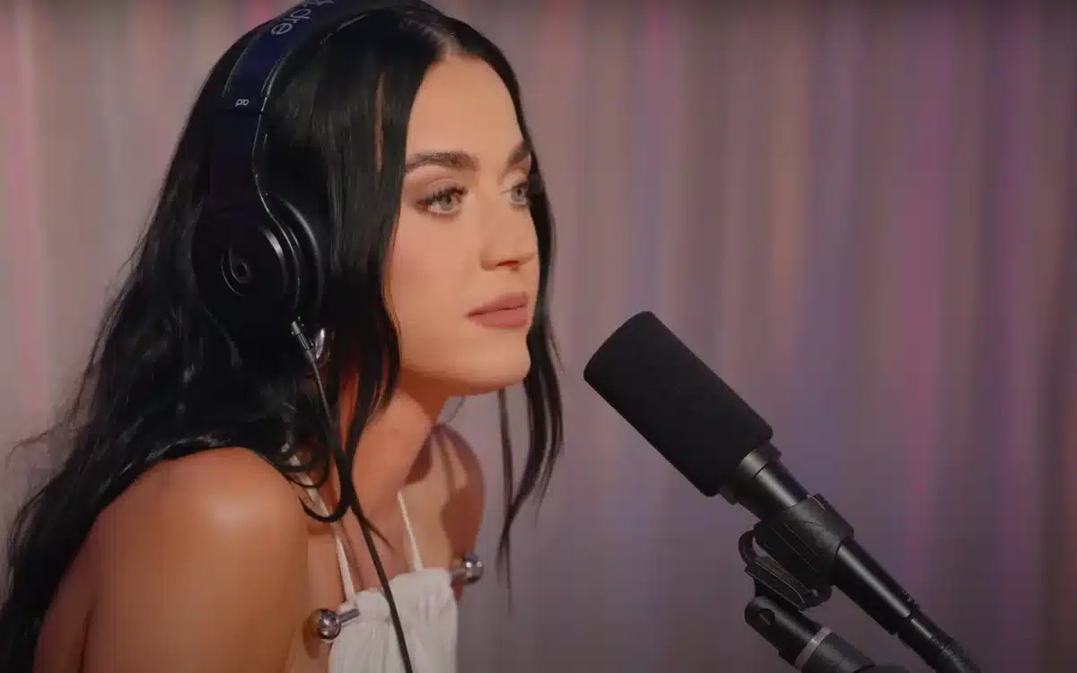 Katy Perry once bought a top of the range electric sports car for each of her assistants