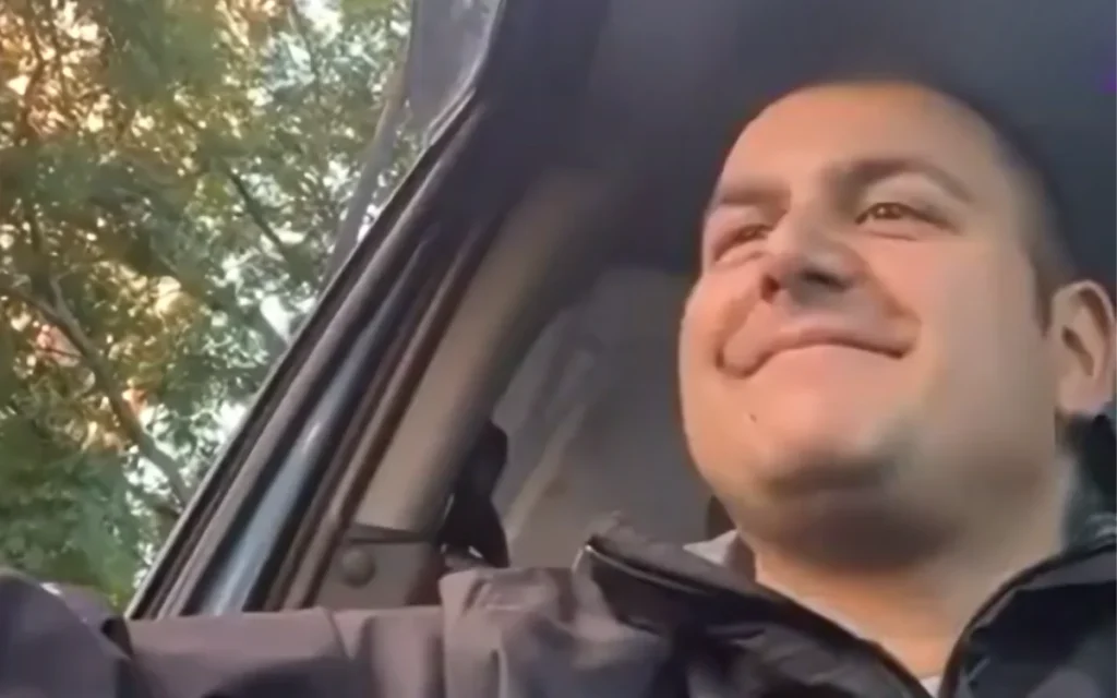 London black cab driver refuses to take payment from parents taking their child to hospital in this heartwarming moment