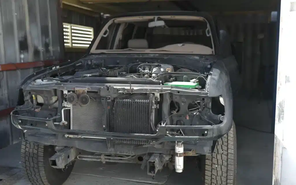 Shaquille O'Neal restores Kobe Bryant's Land Cruiser that he used to drive in high school and presents it back to Kobe’s mother