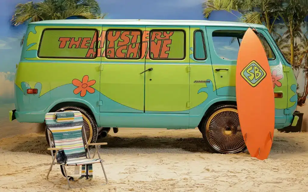 Kodak Black has a custom Scooby-Doo Mystery Machine GMC Minivan you've got to love