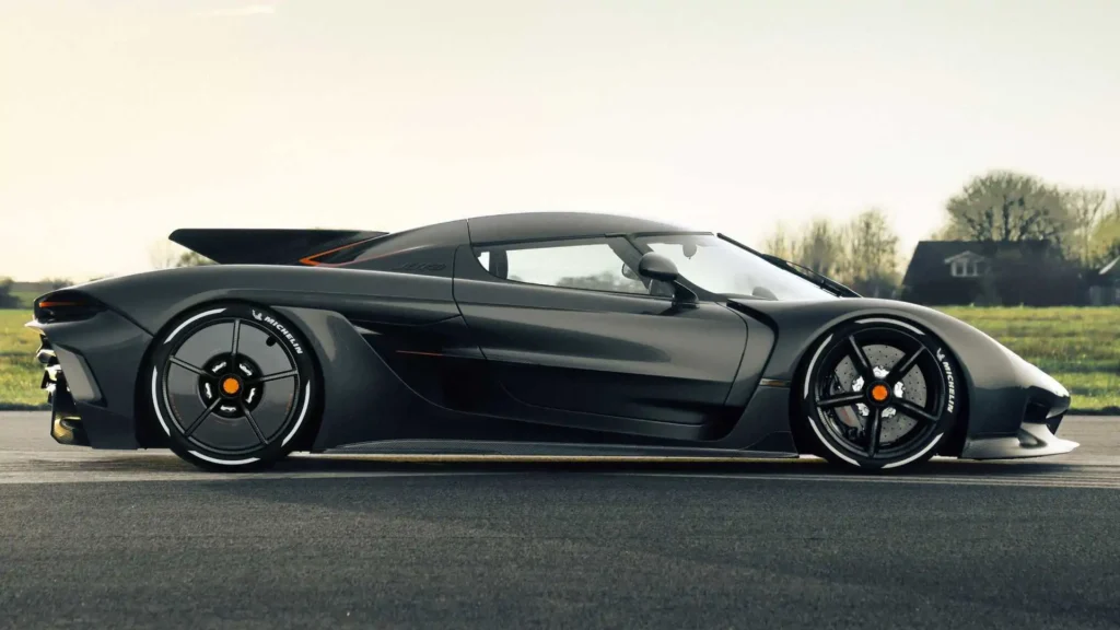 9 of the fastest cars in the world