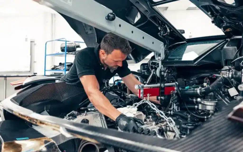 Discover the countries driving the global luxury car industry, from Italy’s Ferrari and Lamborghini to Germany’s BMW and Mercedes-Benz