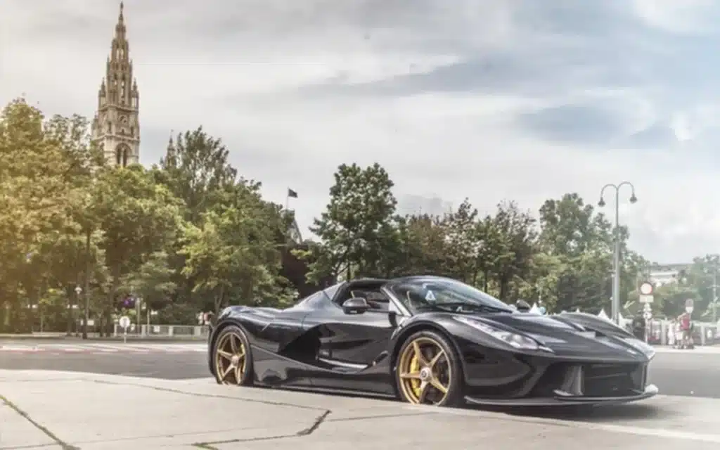 The Emir of Qatar has a personal supercar collection that is so big it's overflowing the 500-vehicle garage at his $1.25 billion palace in Doha