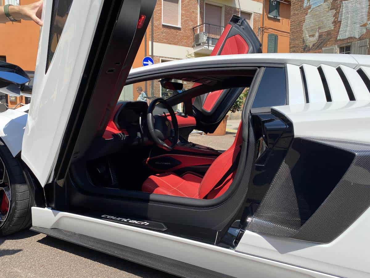 The interior matches that of the original car Ferruccio Lamborghini owned