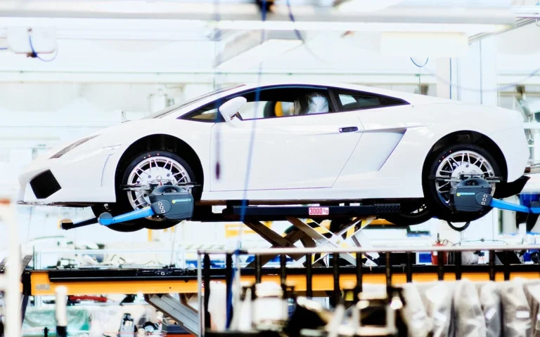 This Mechanic, offering a bargain $39.99 oil change special, was left scratching his head when a Lamborghini Gallardo owner brought his car in