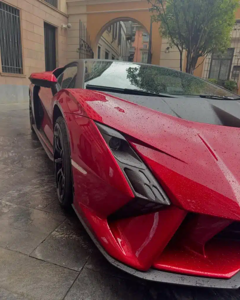 Ultra-rare 1 of 1 Lamborghini Invencible finalle spotted