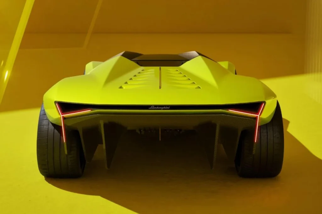 Lamborghini unveils new futuristic concept car called the Manifesto