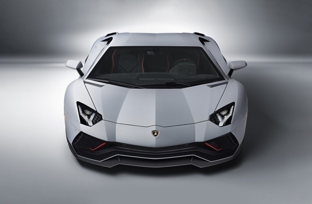 Lamborghini Ultimae, front, grey
