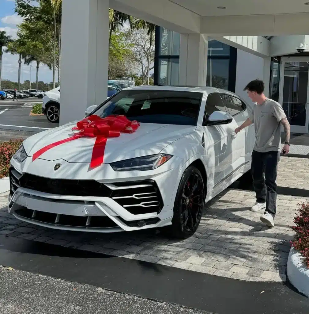 Florida guy trades Lambo for mini van but says he has no regrets - and after one look, you’ll get why