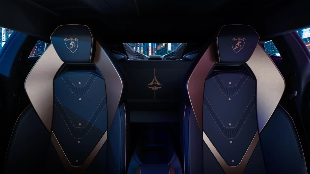 Lamborghini has created a limited-edition Revuelto specifically for Japan