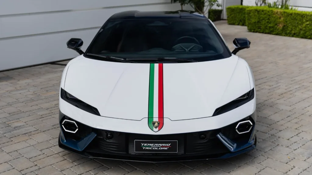Lamborghini unveils bespoke Temerario Tricolore as a stunning one-off celebration of Italian craftsmanship