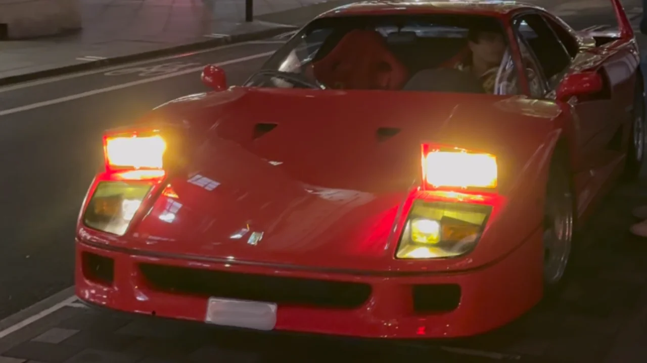 F1 world champion Lando Norris spotted casually driving his Ferrari F40 through the streets of London