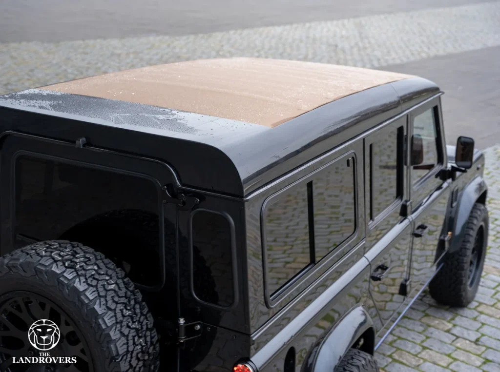 This custom Defender from Amsterdam has a Corvette V8, a vintage clock from the owner's brand and was designed to conquer Duba