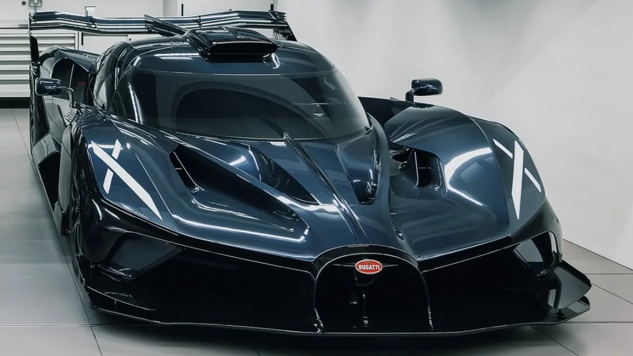 World's first road legal Bugatti Bolide unveiled by Lanzante at Goodwood and it looks stunning