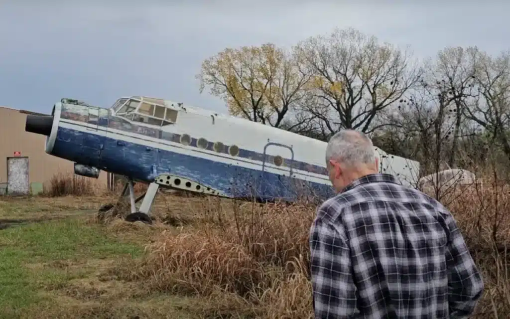 The largest bi-plane in the world