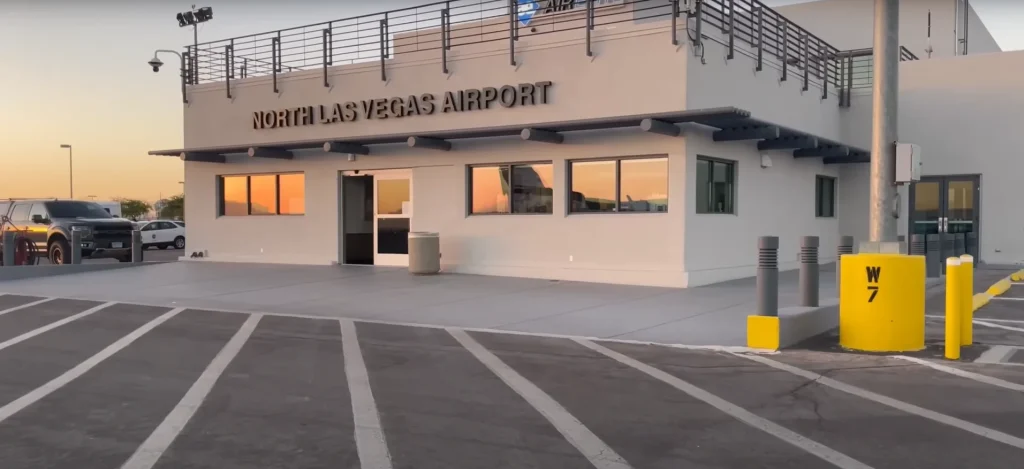 California pilot goes on mission to find out why you have to pay $3K to land anywhere in Las Vegas while F1 is on