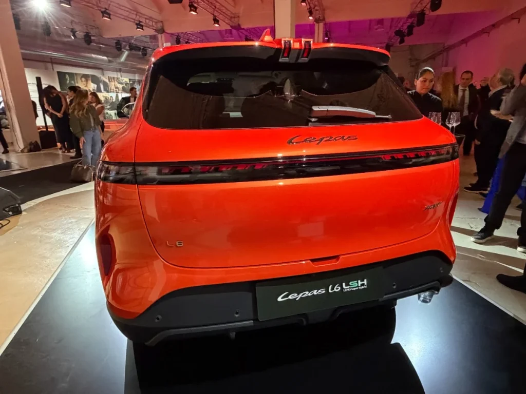 Lepas unveiled the L6 at Milan Design Week with a specific goal in mind