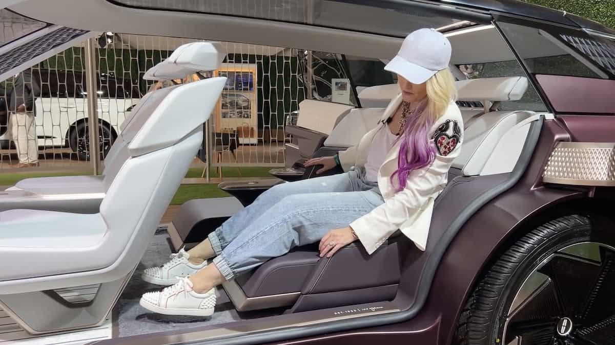 Supercar Blondie sitting in the back of the Star Concept