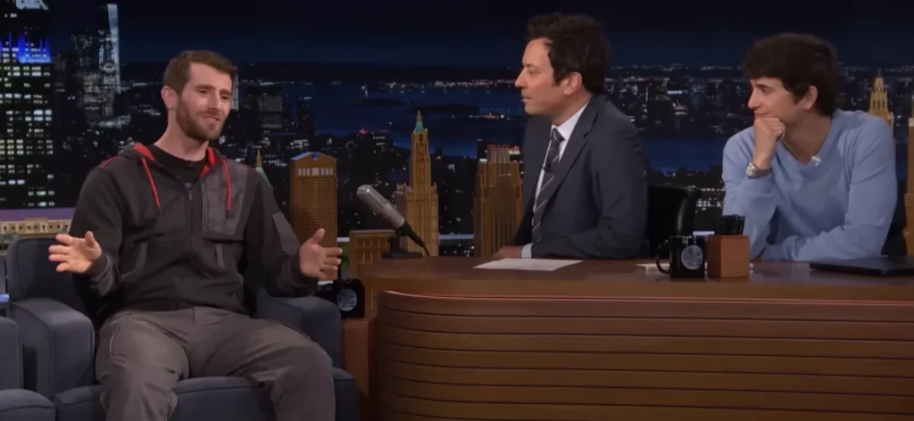 Linus Tech Tips shows Jimmy Fallon some bizarre technology and the comedian can't believe what he sees