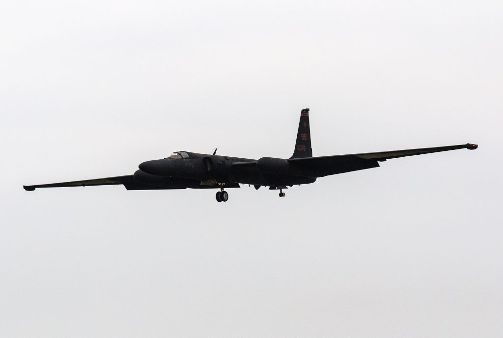 A black Lockheed U-2 coming in to land at RAF Fairford.