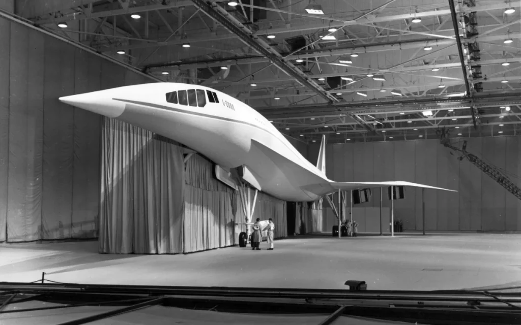 Lockheed designed an American supersonic airliner that beat Concorde on almost every metric but the US government picked a Boeing that never flew instead