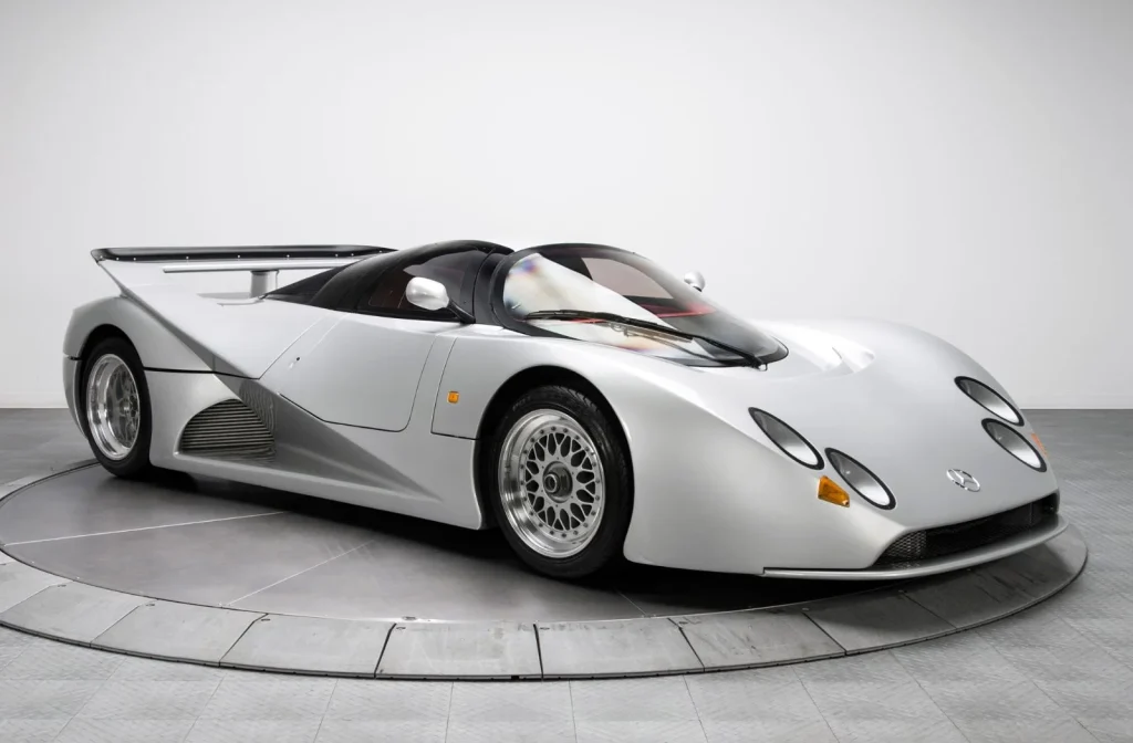 Dubai royal spent $3,600,000 building the world's fastest car and it was a forgotten automotive legend that flew under the radar