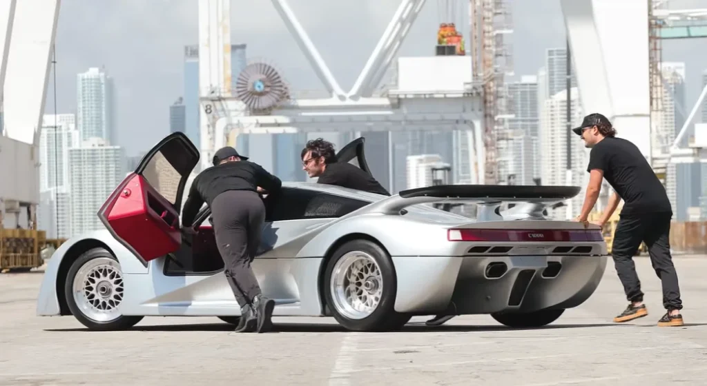 Dubai royal spent $3,600,000 building the world's fastest car and it was a forgotten automotive legend that flew under the radar