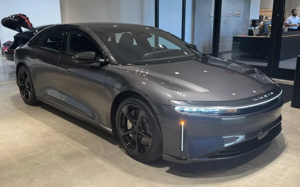 After driving a Tesla Model S for a decade, this man has been left overjoyed by the truly remarkable Lucid Air GT and has become his favorite car ever