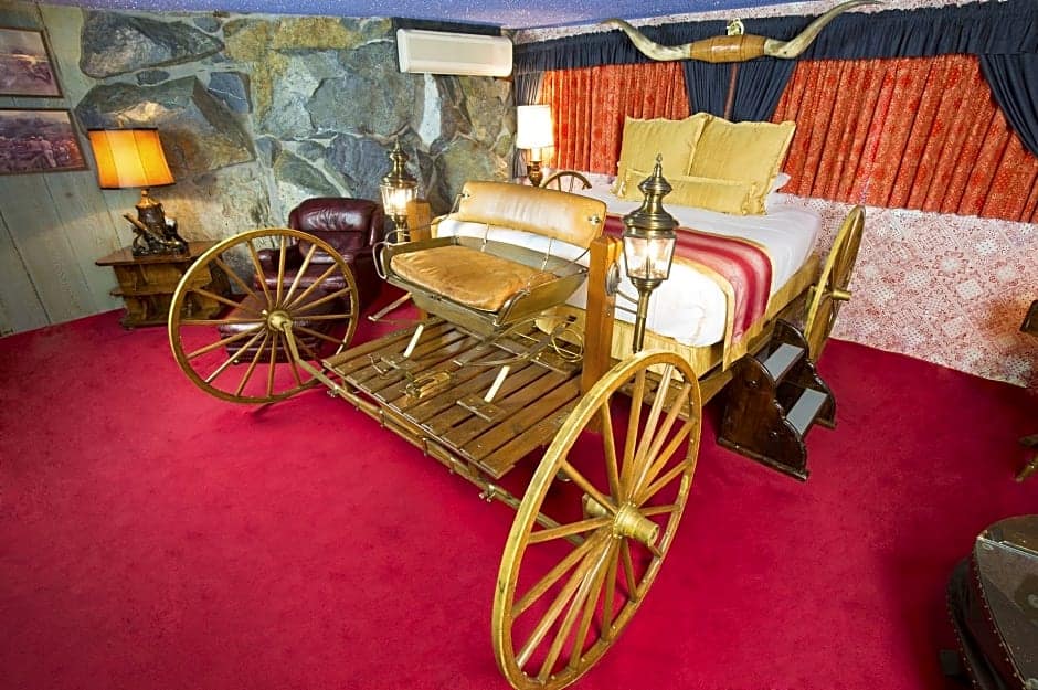 craziest hotels in the world: Madonna Inn carriage