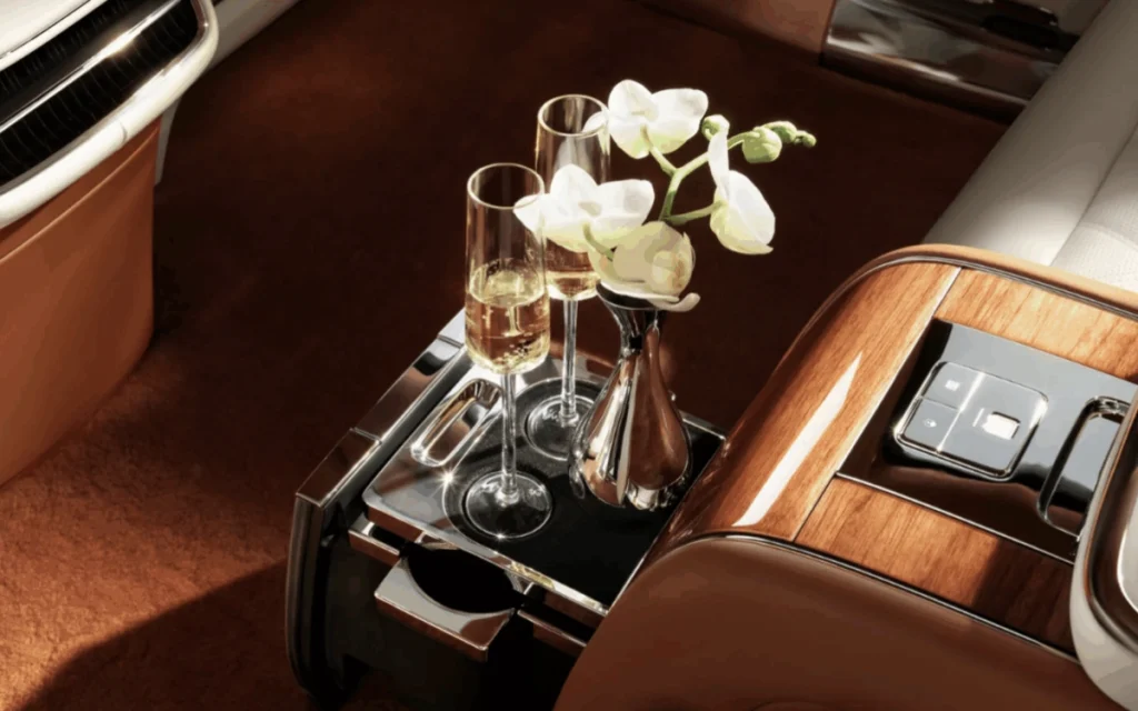 Huawei's ultra futuristic car design features showcased in video which has left people with mixed thoughts