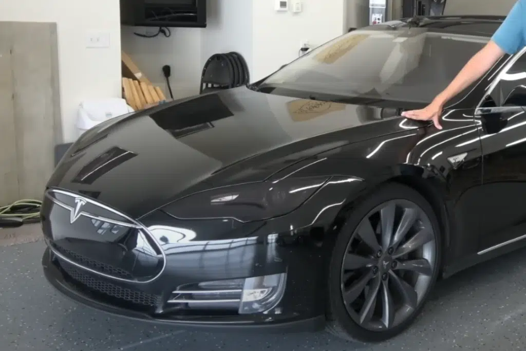 Man said Tesla wanted $22k to replace battery pack in his out of warranty EV, but an independent Tesla service fixed the Tesla battery issue for far less