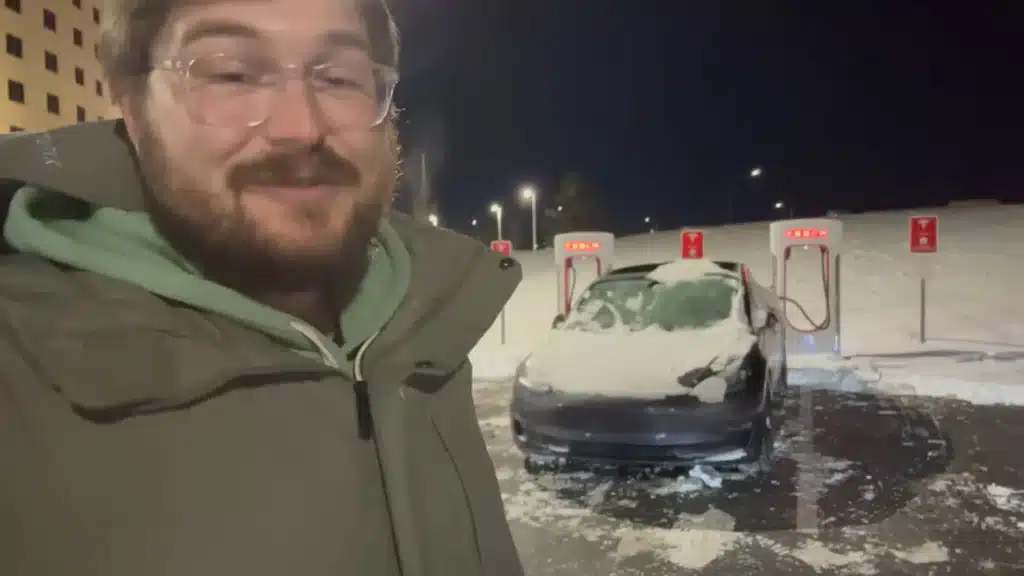 Man-deep-froze-his-Tesla-Model-3-Performance-then-immediately-plugged-it-into-a-Supercharger-to-see-what-would-happen