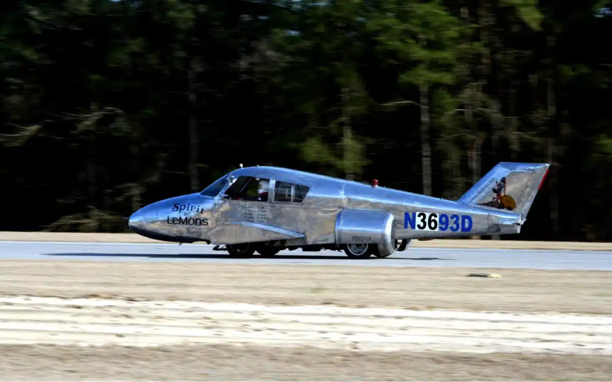 Man dubbed ‘Speedycop’ creates street-legal car from abandoned plane