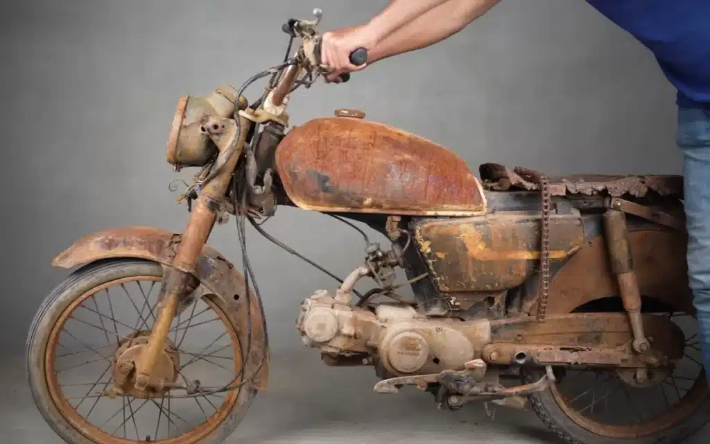 Man-restores-decades-old-classic-motorcycle-to-pristine-condition