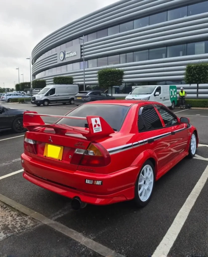 Manchester City player and Croatia international Joško Gvardiol went viral after showing up to the training center with a very unusual vehicle 6
