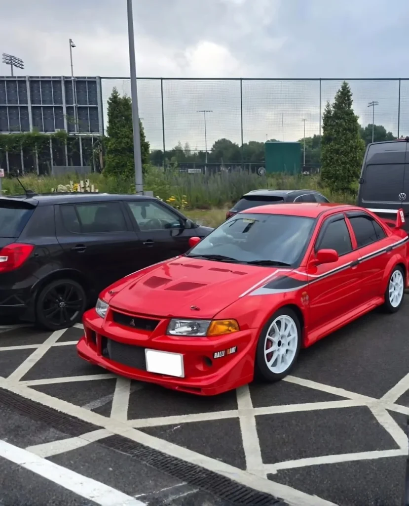 Joško Gvardiol went viral after showing up to the training center with a very unusual vehicle 6