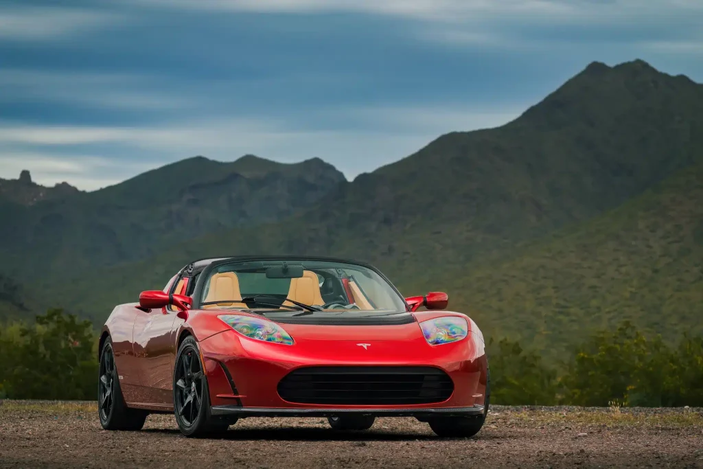 Many people praise Tesla for accelerating the transition towards mainstream EVs, and rightly so, but we tend to forget that it all started with the original Roadster