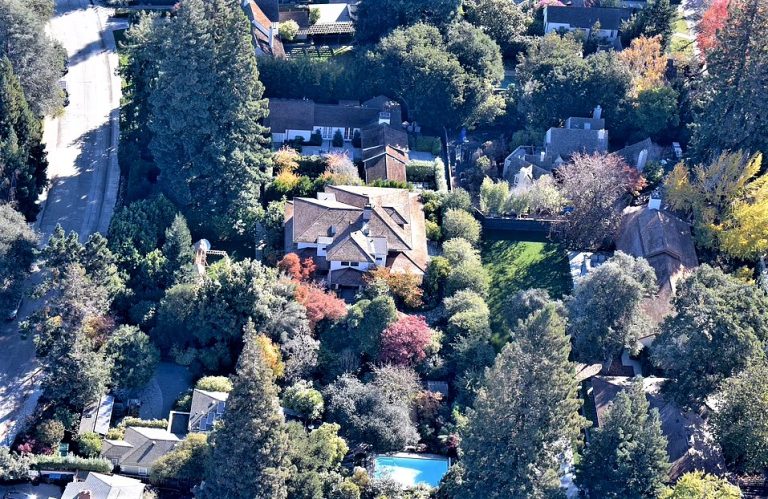 Mark Zuckerberg buys up all the properties around his house so he can live in his own neighbourhood