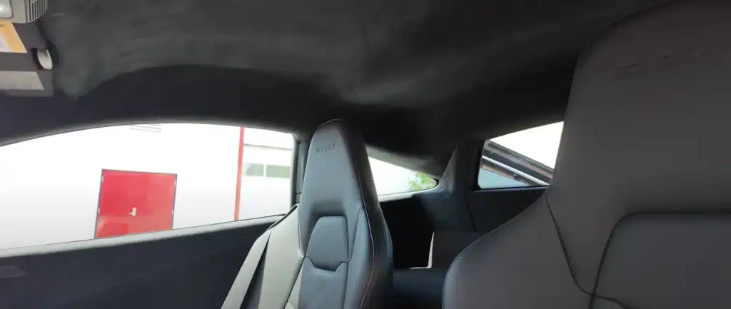 It cost owner $56k to paint their McLaren 675LT in a cigarette brand's colors