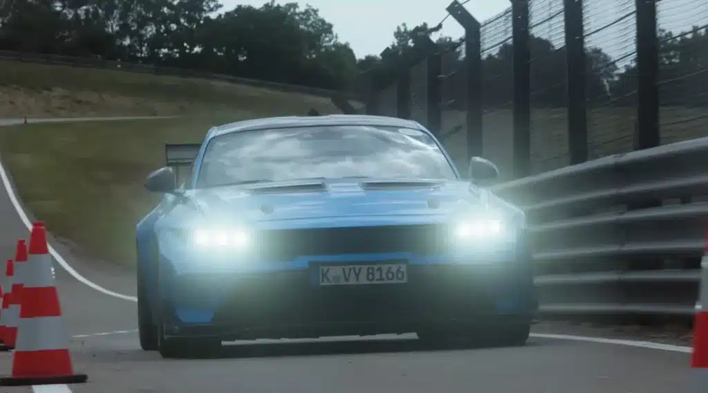 Max Verstappen joins Chris Harris to push the Ford Mustang GTD to its limits and see how it compares to a top GT3 rival on track