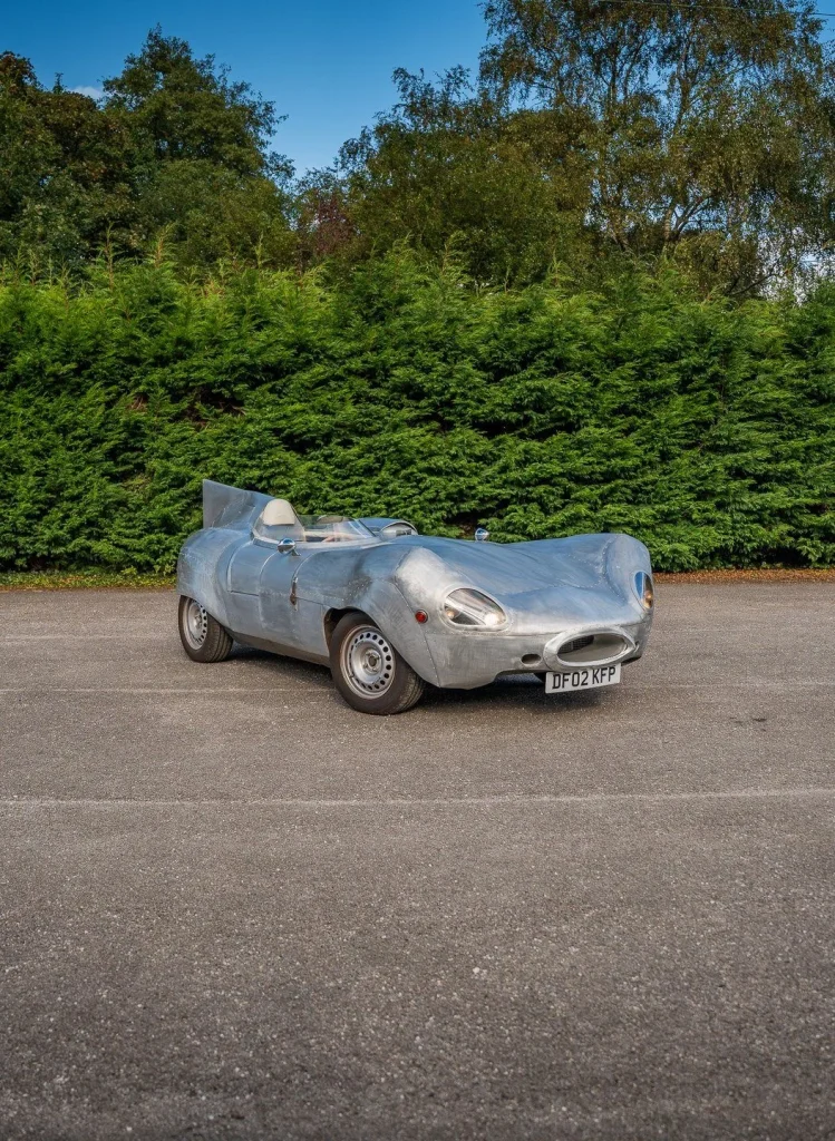 One-of-a-kind Mazda Miata got special mod after owner spent 7 years and 3,000 hours on it