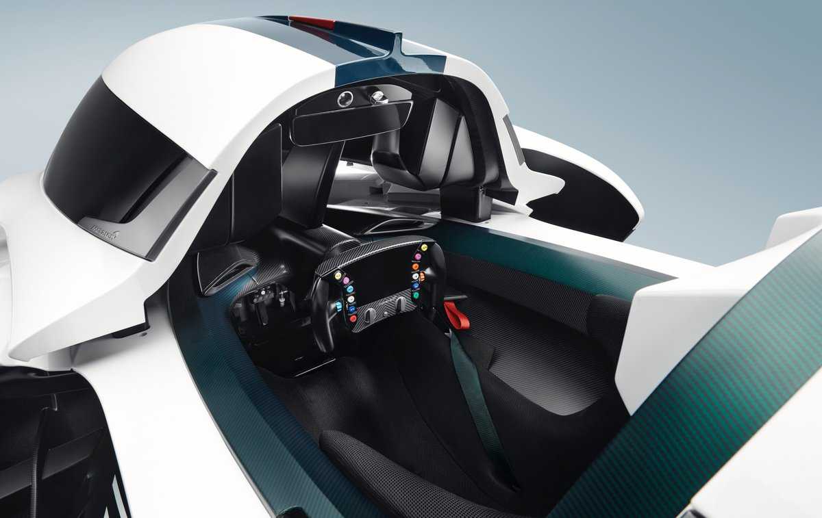 McLaren Solus GT interior
