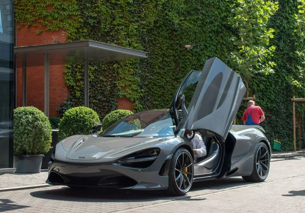 Florida cops add a McLaren 720S supercar to their fleet in a move the Dubai police would be proud of